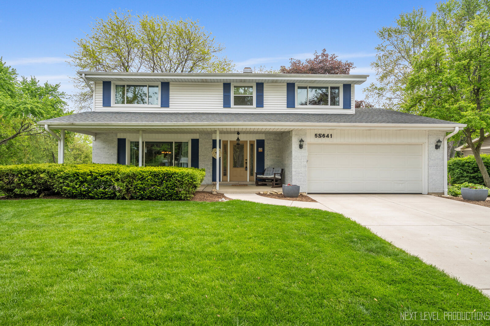 Property Photo:  5S641 Bluff Lane  IL 60540 