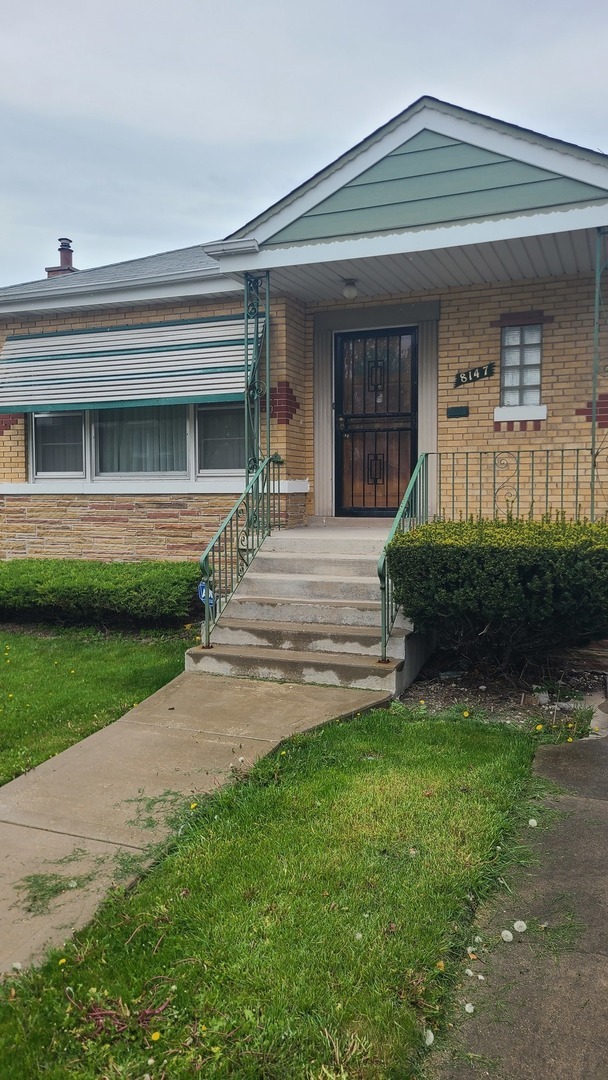 Property Photo: 8147 S Kedzie Avenue IL 60652
