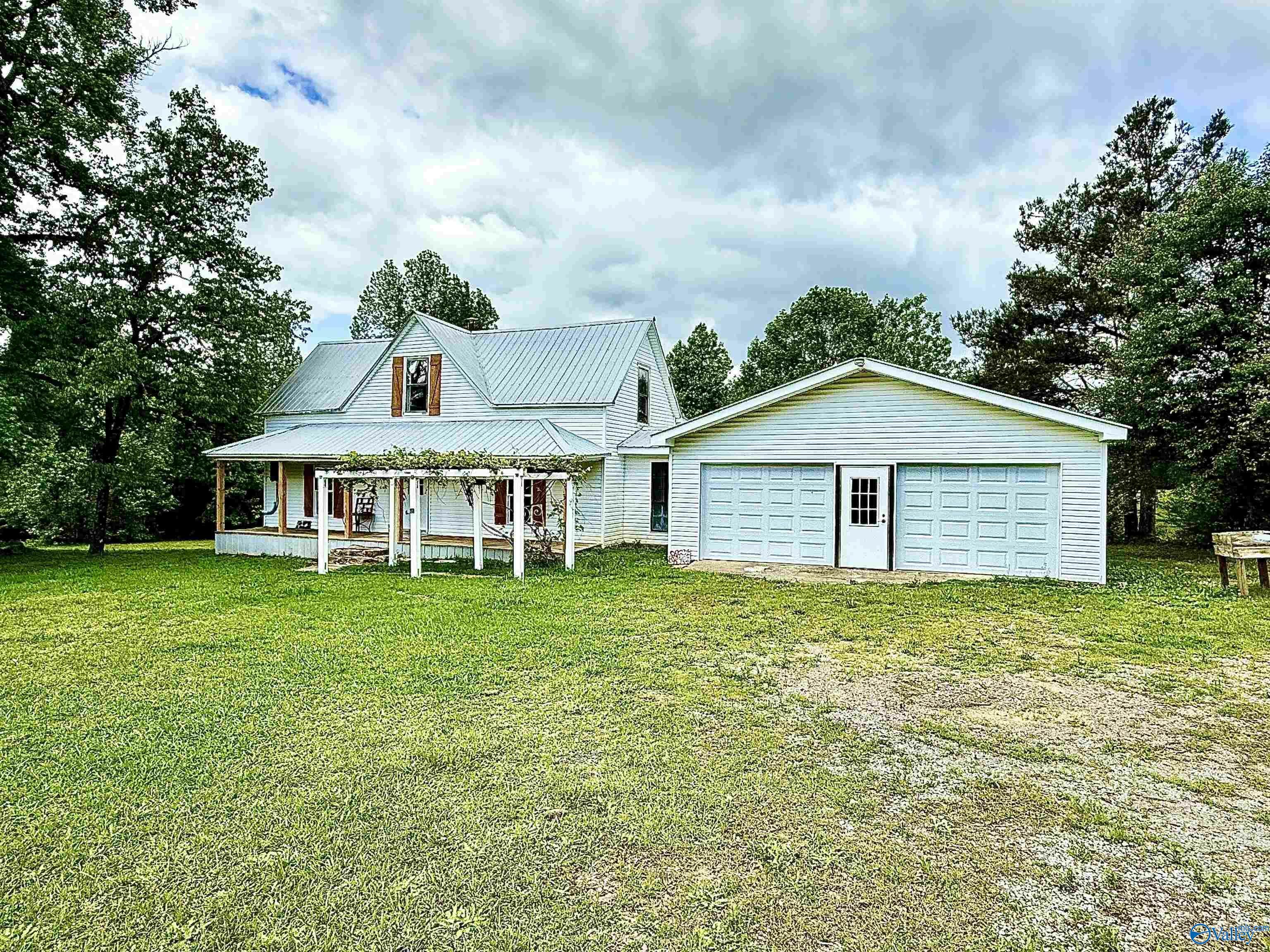 Property Photo: 4089 County Road 43 AL 35540