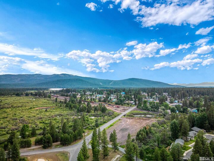 Property Photo:  671-295 Mooney Road  CA 96137 