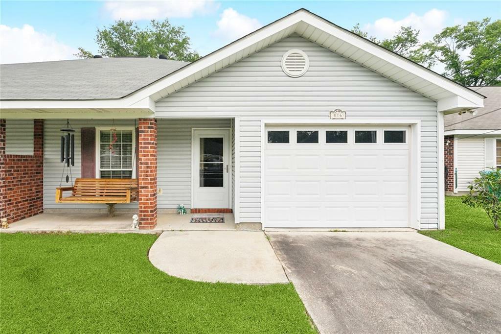Property Photo: 816 Eden Oaks Drive 0 LA 70454