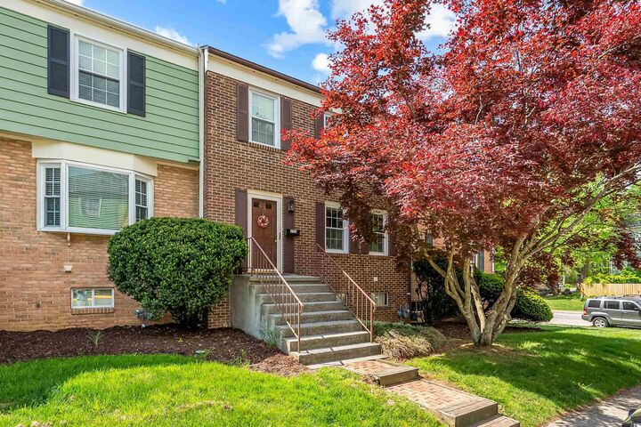 2723 Chelsea Court  Blacksburg VA 24060 photo