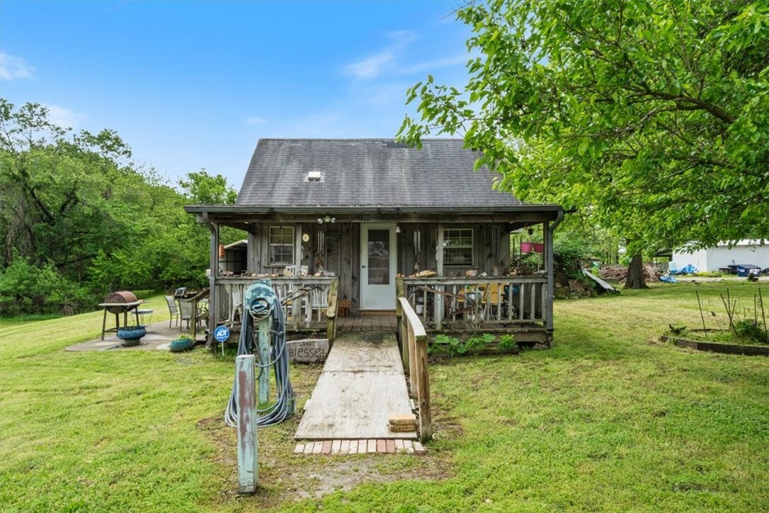 Property Photo: 1200 Hardwood Drive AR 72758