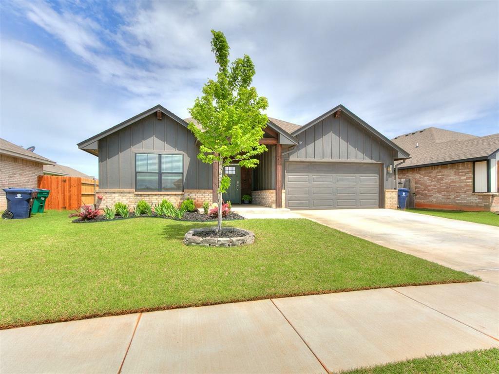 Property Photo: 11021 SW 35th Terrace OK 73099