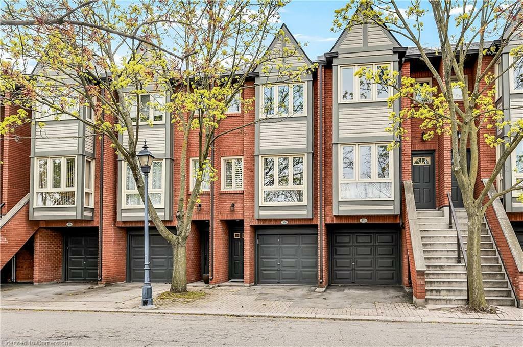 Property Photo: 895 Maple Avenue 304 ON L7S 2H7