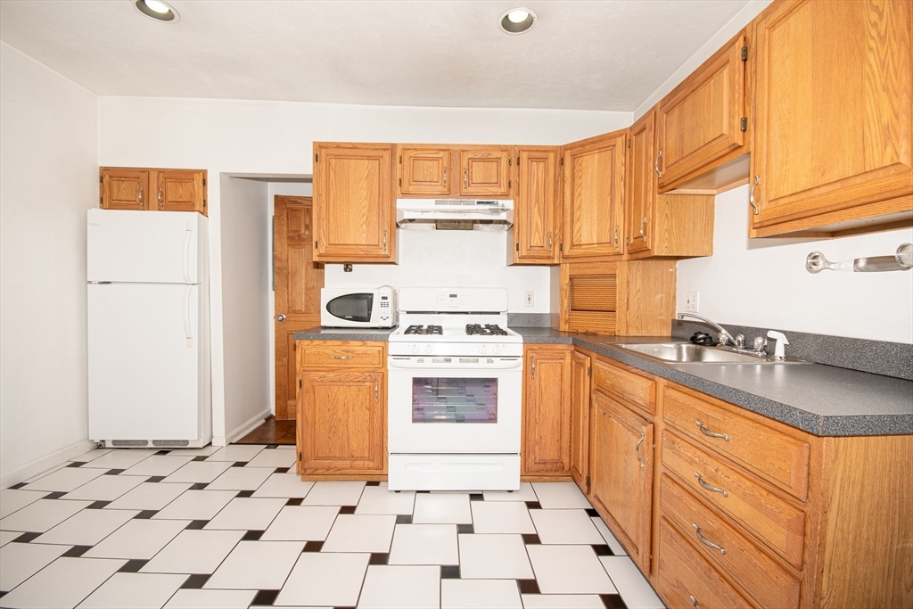 Property Photo: 703 E Broadway 1 MA 02127
