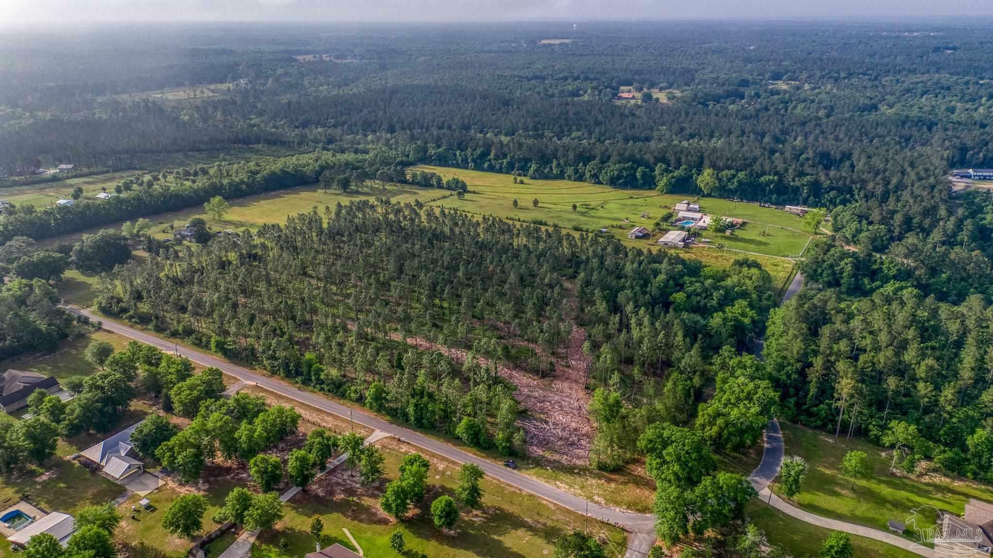 Property Photo: 0002 Martin Rd FL 32570