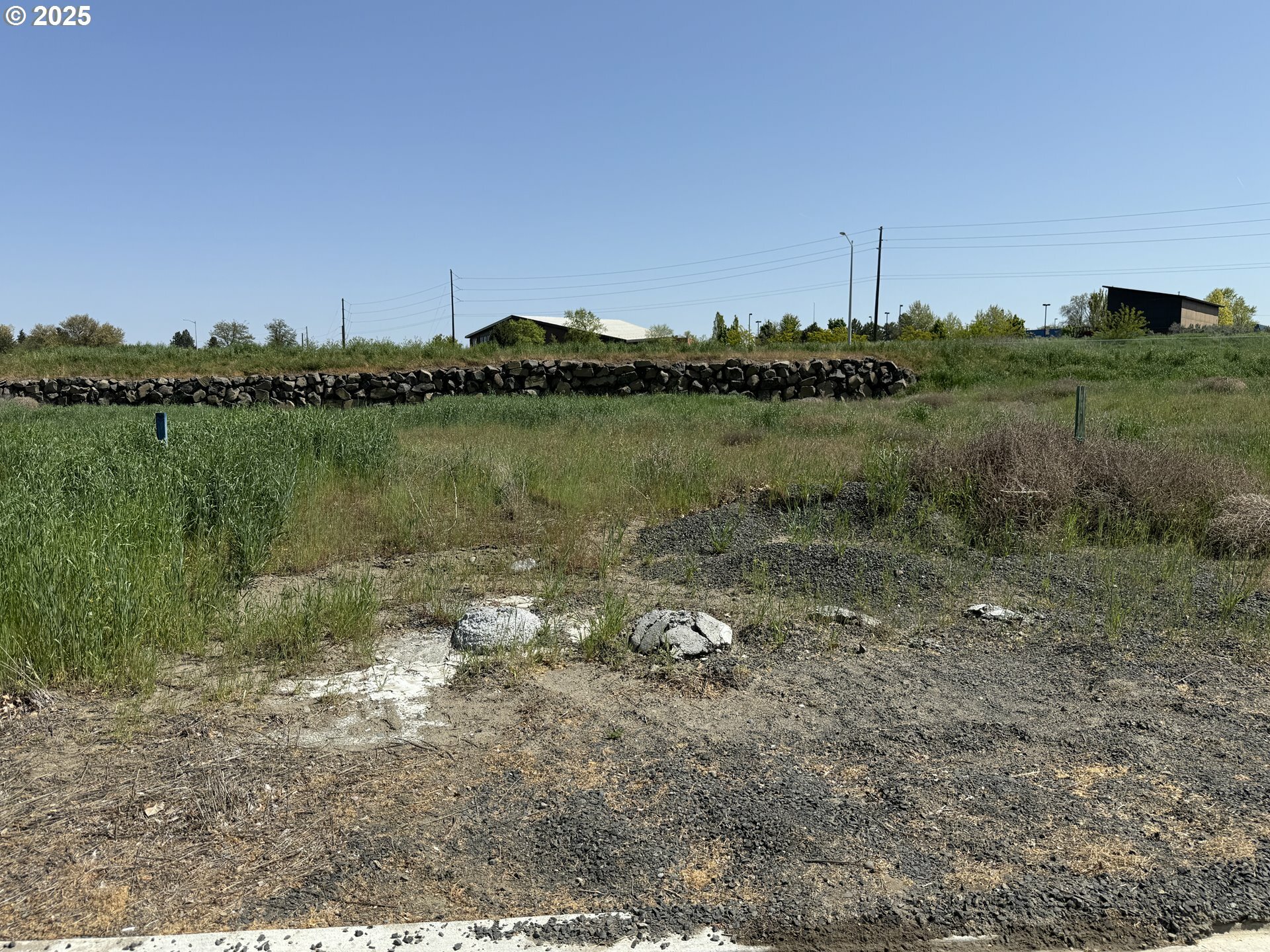 Property Photo: 1289 SE 9th St OR 97838