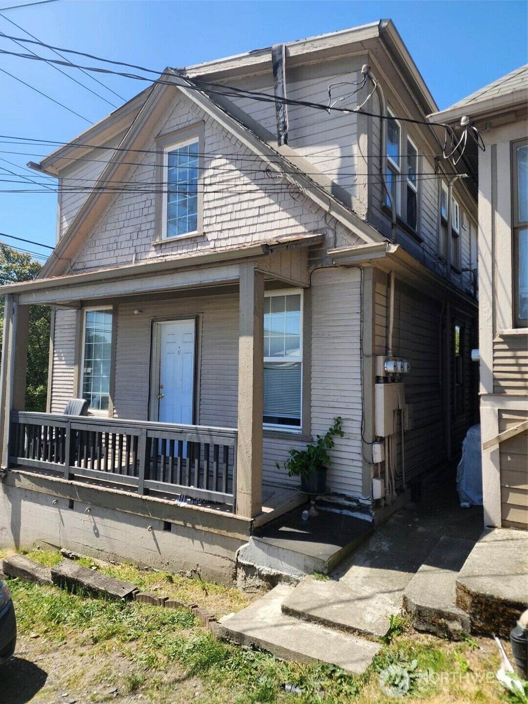 Property Photo: 1637 Center Street WA 98409