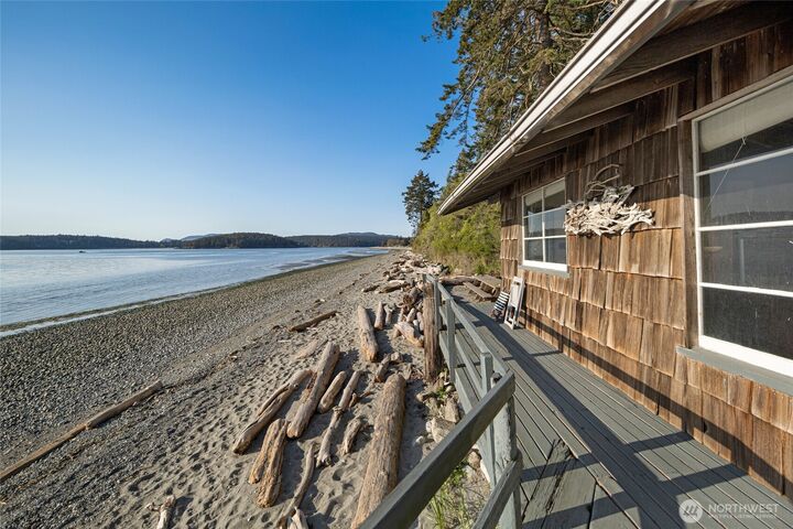 Property Photo:  230  Gem Farm Lane  WA 98261