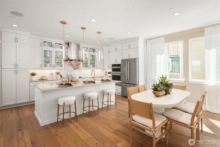 Property Photo:  10815 (Hs 107)  120th Lane NE B  WA 98033 