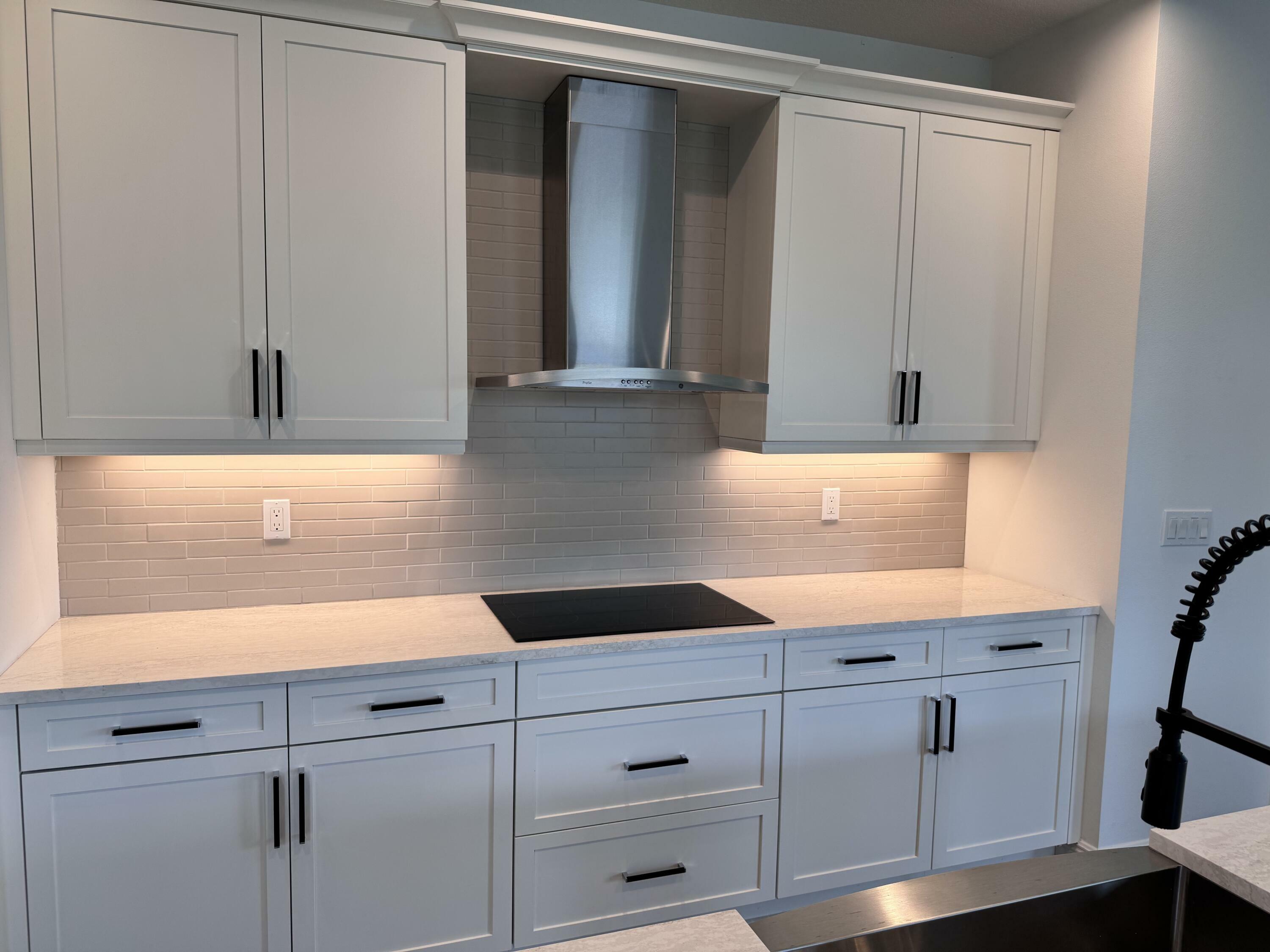 Property Photo: 27046 SW Viterbo Way FL 34986