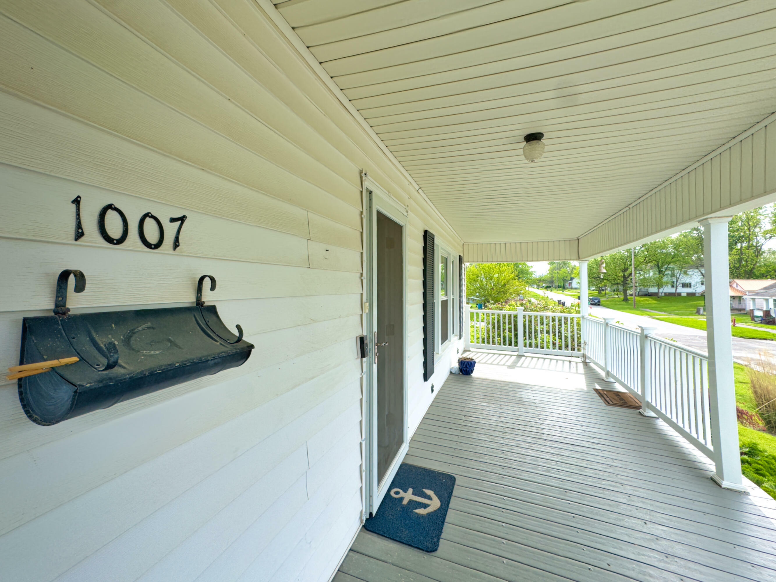 Property Photo: 1007 Myra St. MO 65270