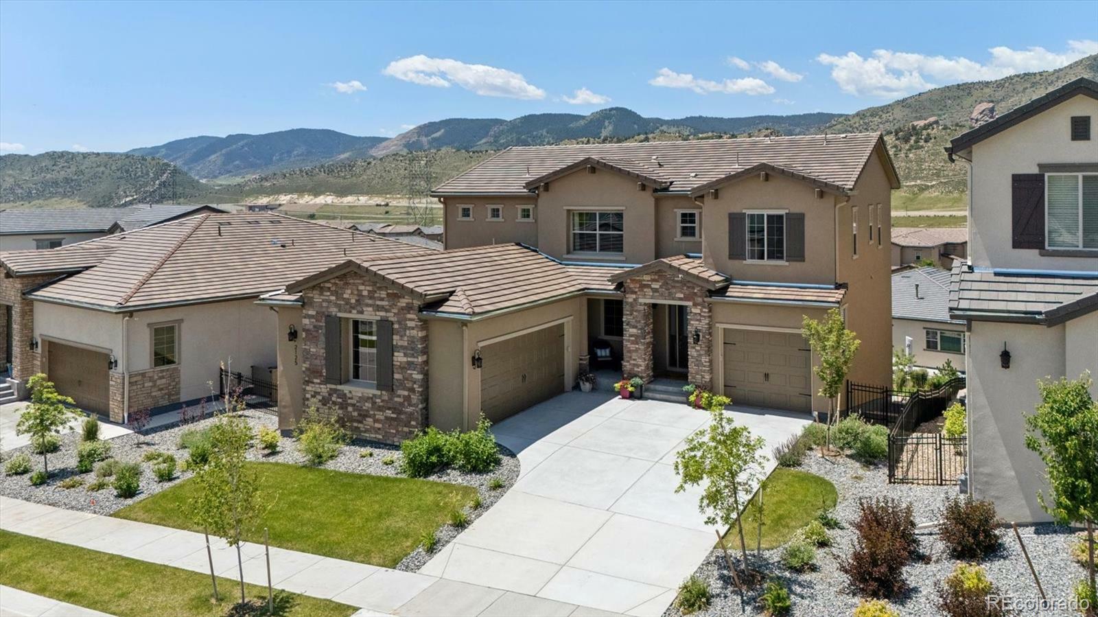 Property Photo:  2125 S Orion Street  CO 80228 