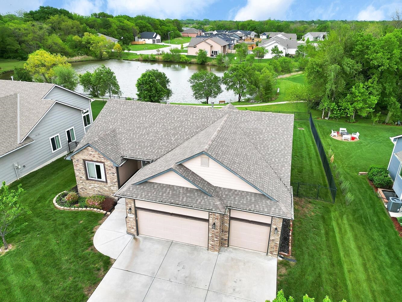 Property Photo: 4914 N Marblefalls Street KS 67219
