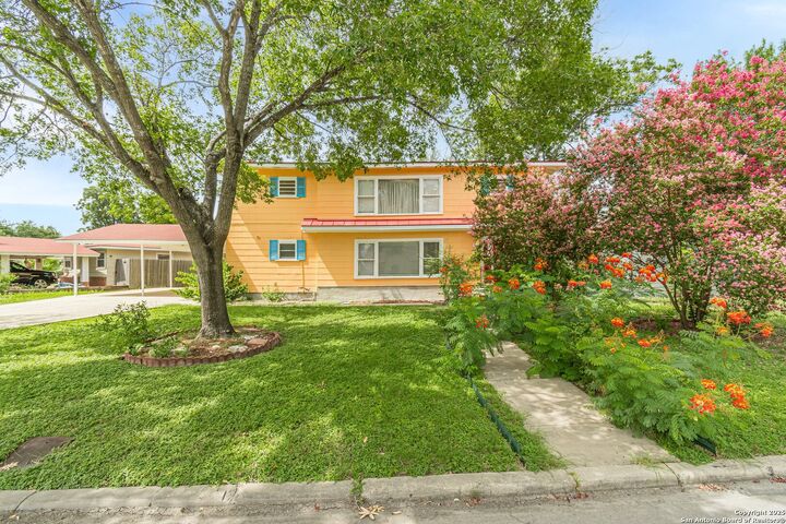 Property Photo:  416 Alexander Hamilton  TX 78228 