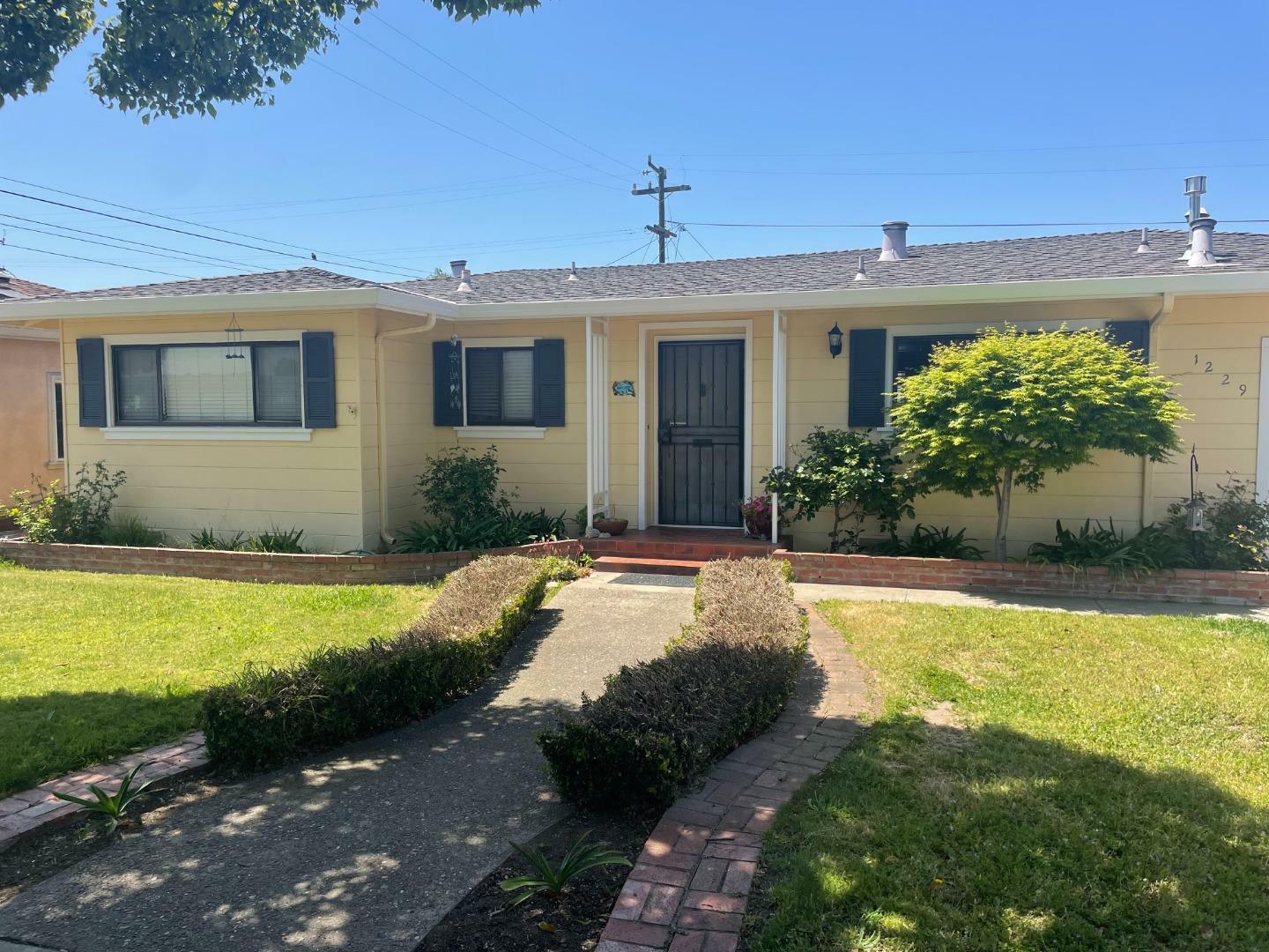 1229 Tyler Street  Salinas CA 93906 photo