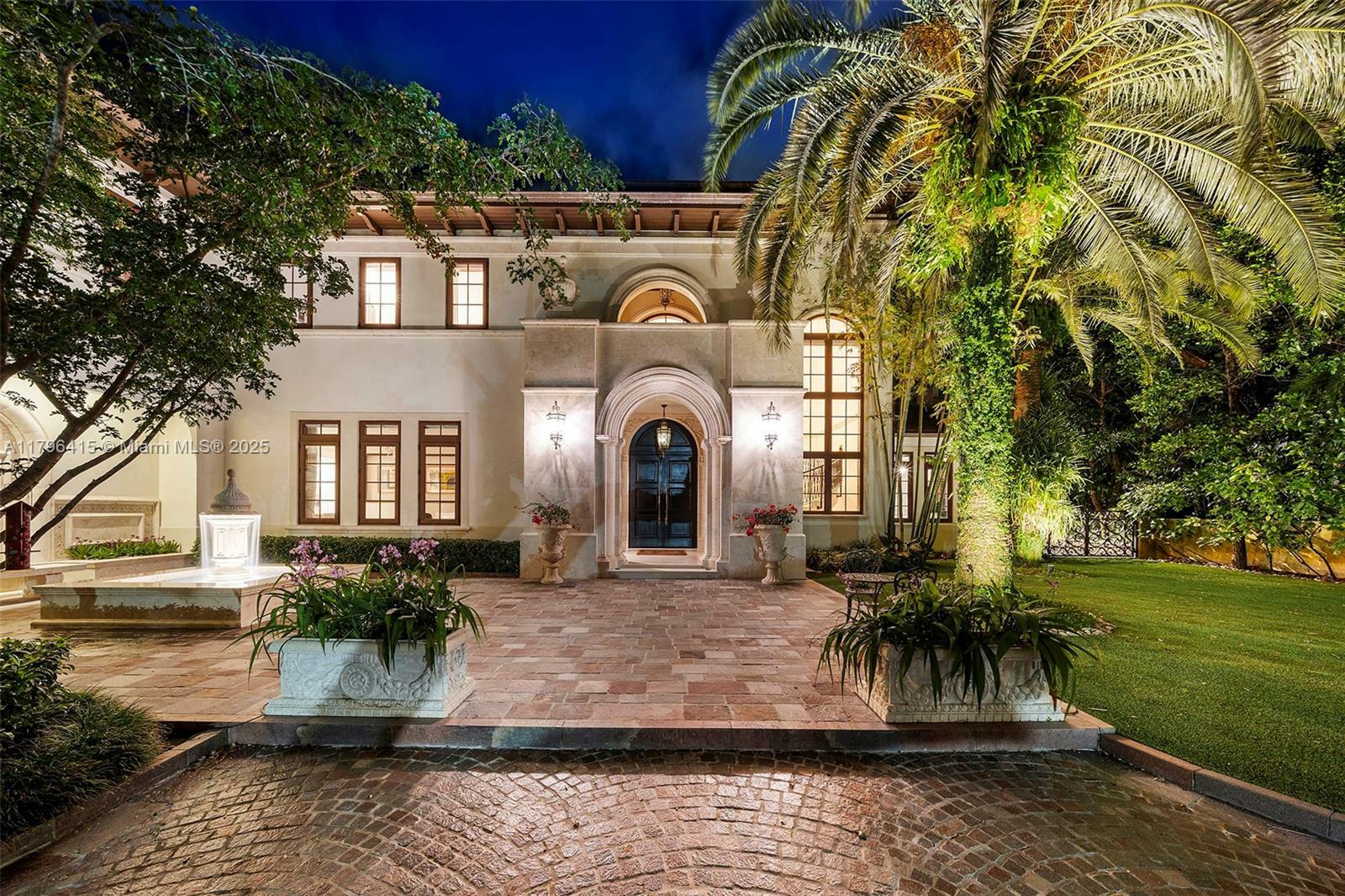 Property Photo: 4800 Pine Dr FL 33143