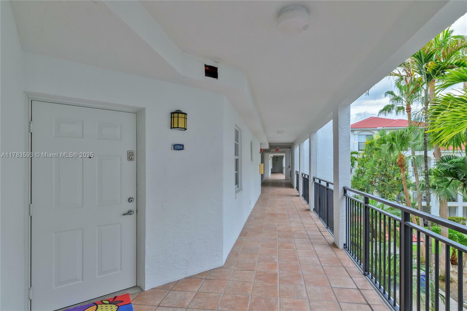 Property Photo: 3245 NE 184th St 13304 FL 33160
