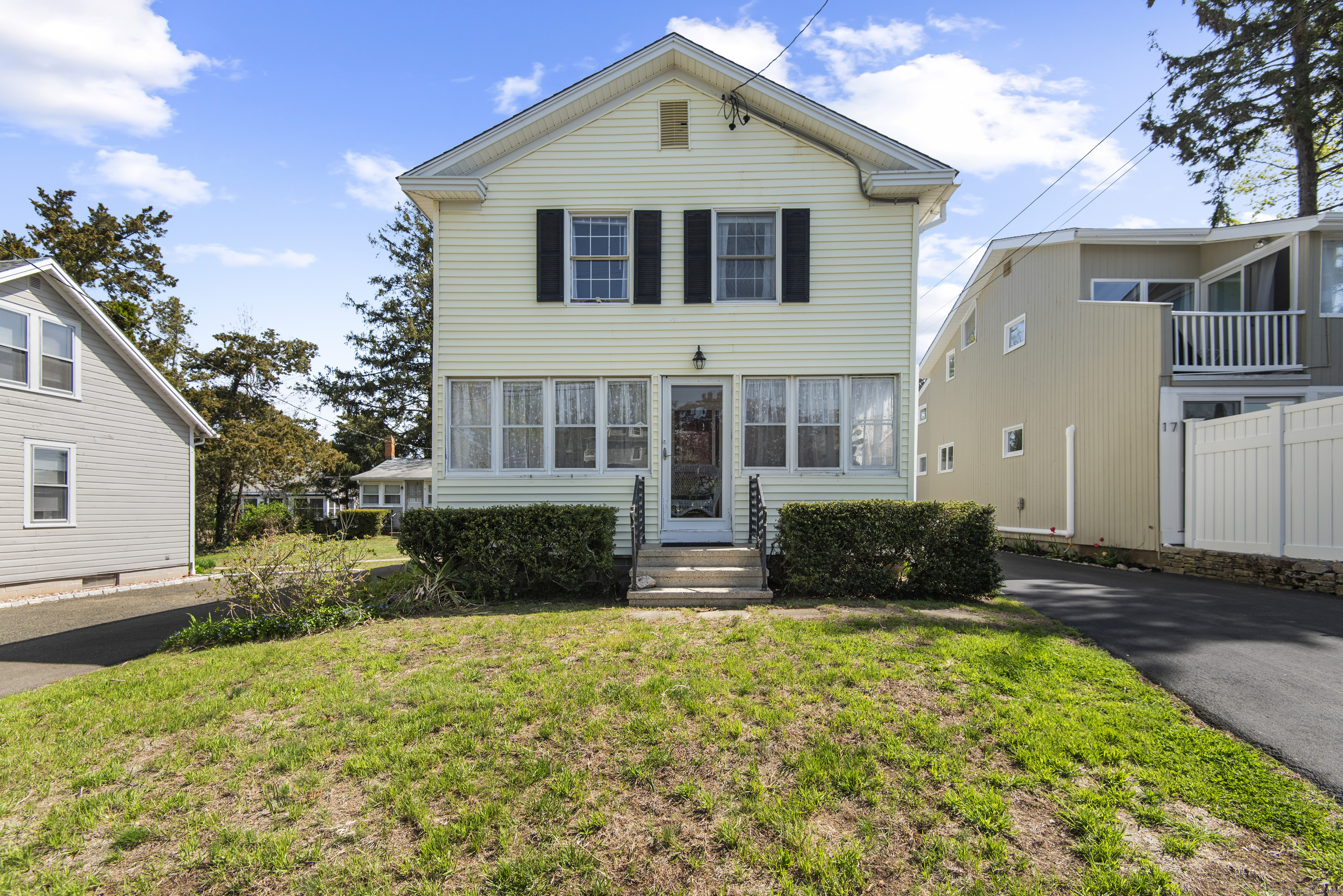 Property Photo: 11 Pent Road CT 06443