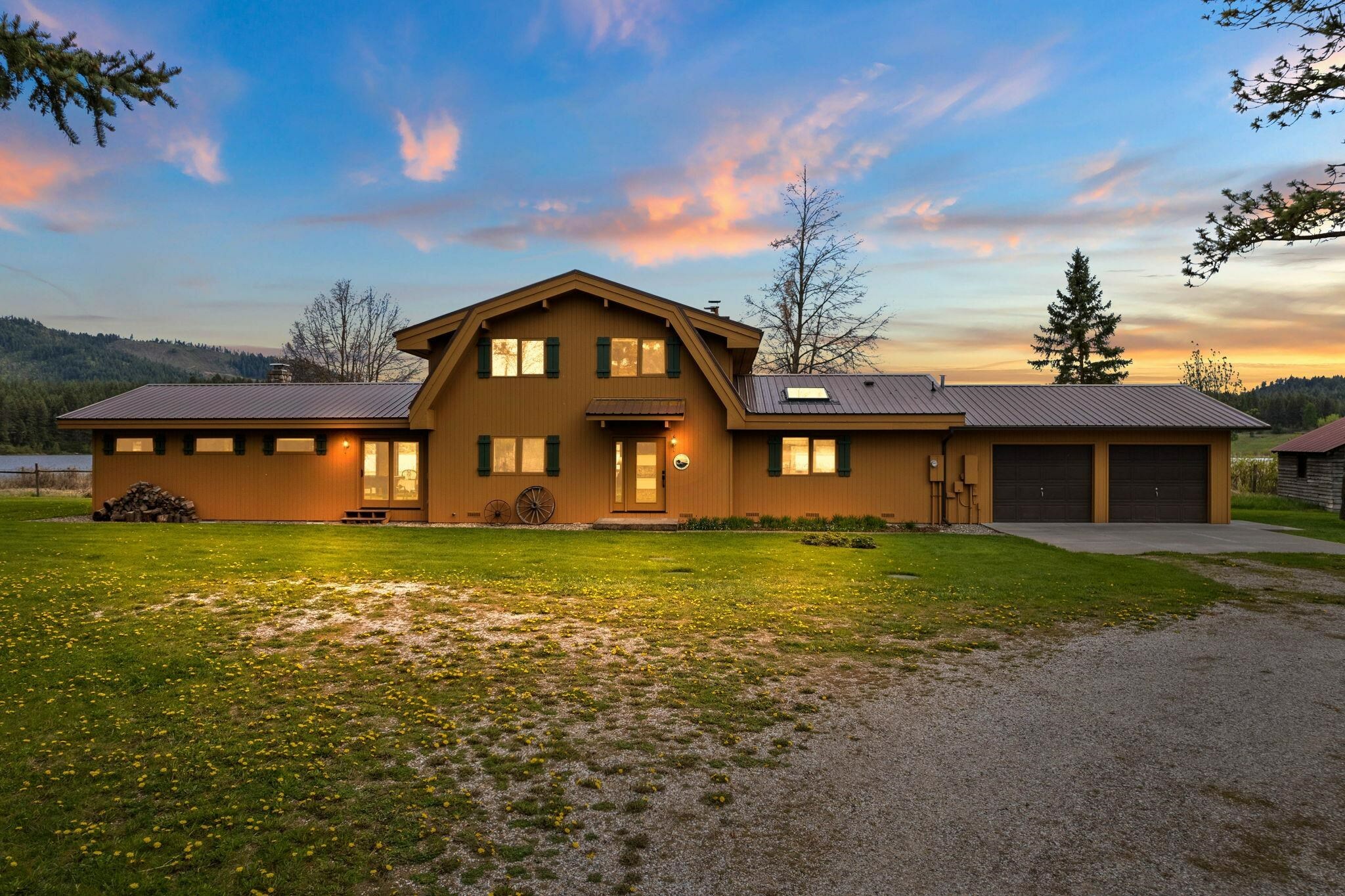 Property Photo: 3247 Jumpoff Way WA 99181