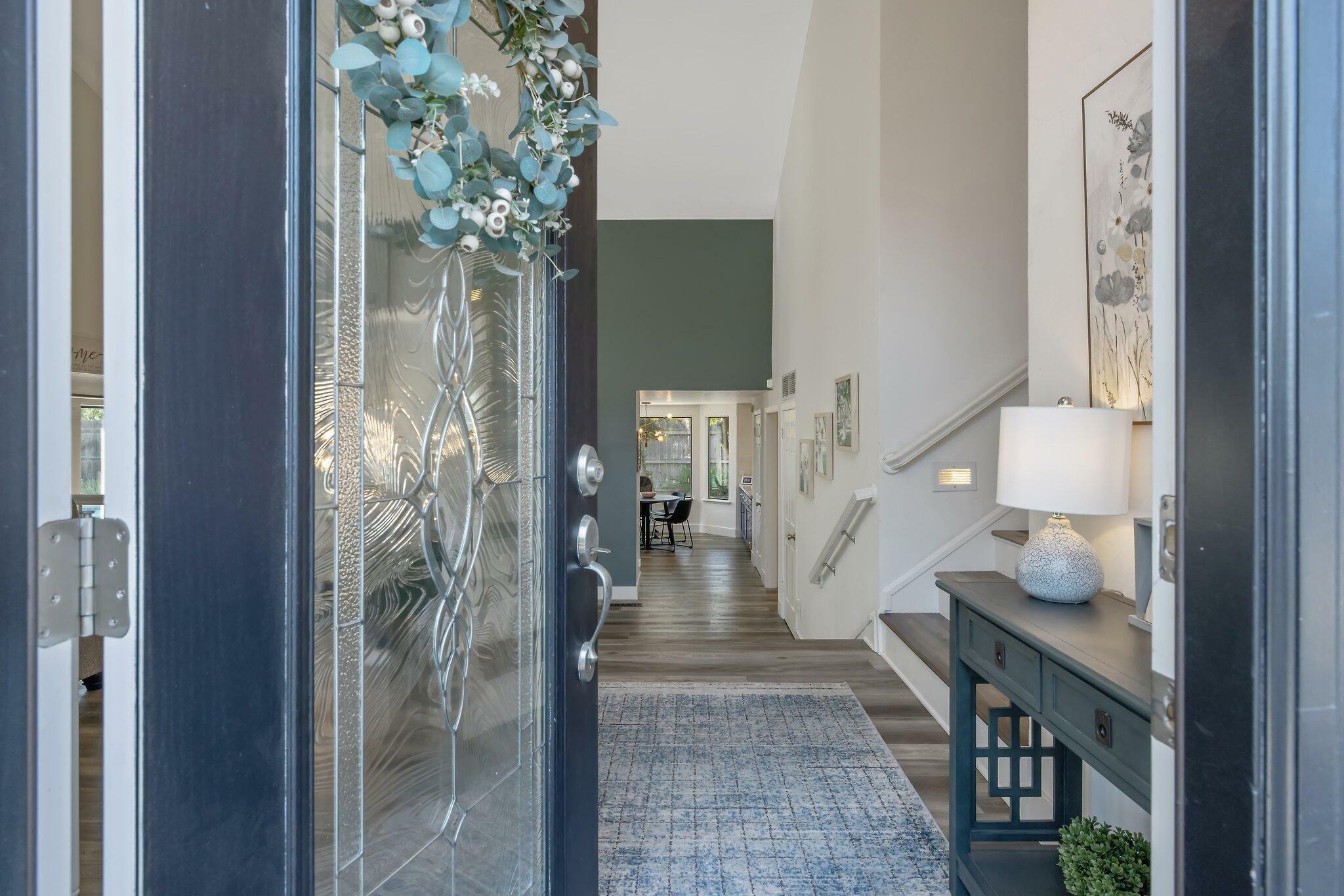 Property Photo: 3944 W Grove Ct Court CA 93291