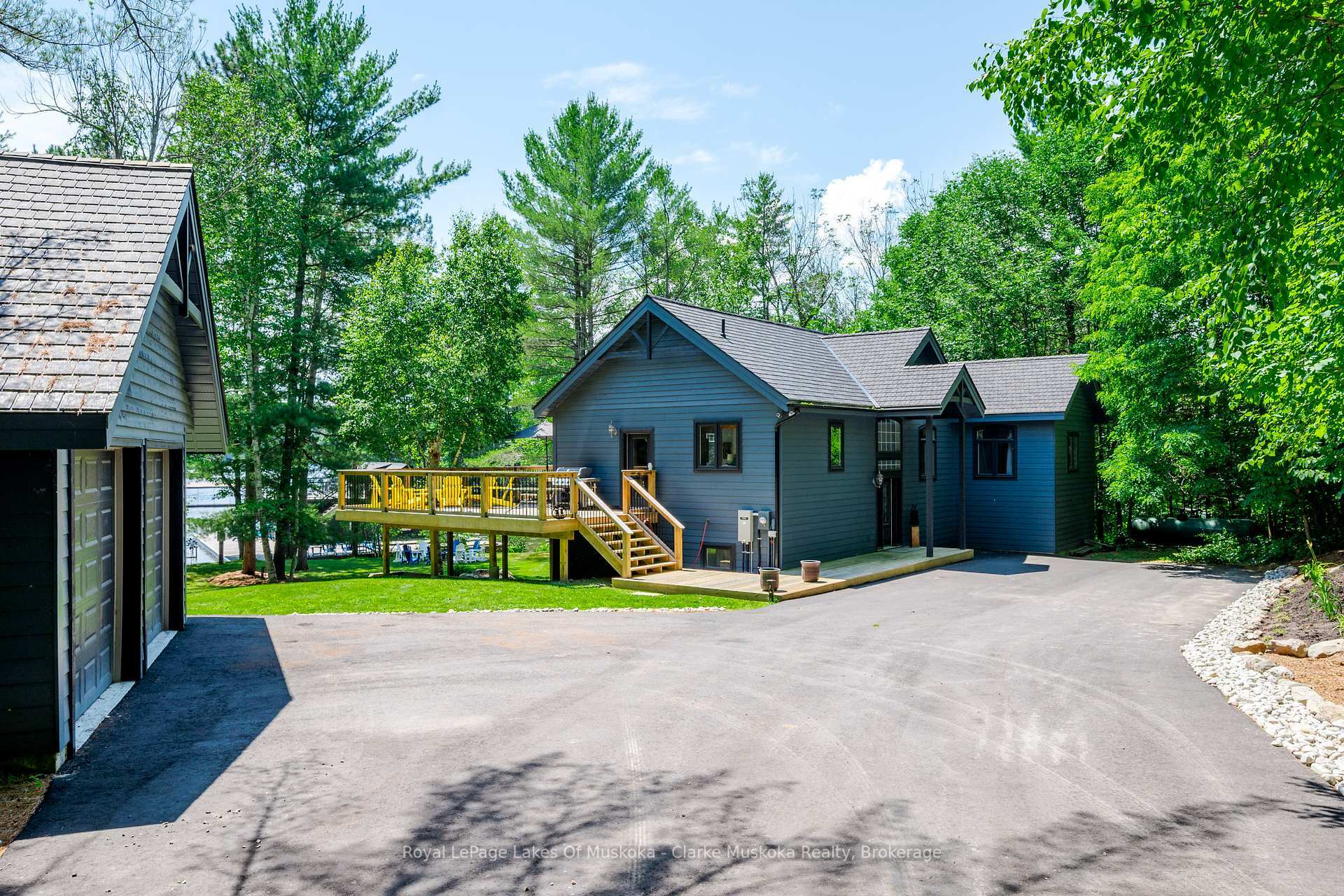 Property Photo: 1298 Hemlock Point Road ON P0B 1J0