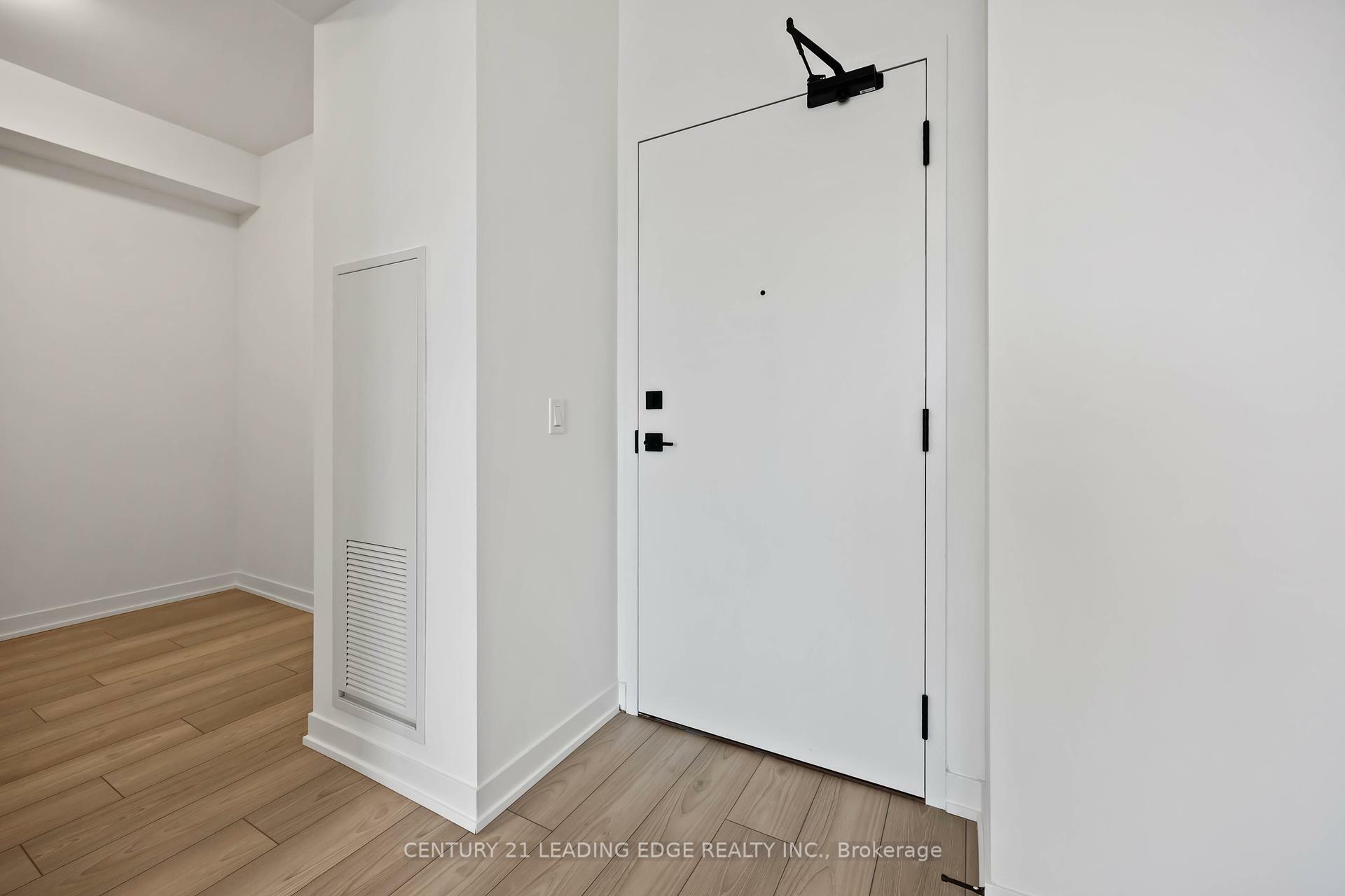 Photo de la propriété: 474 Caldari Road 507 ON L4K 0A4