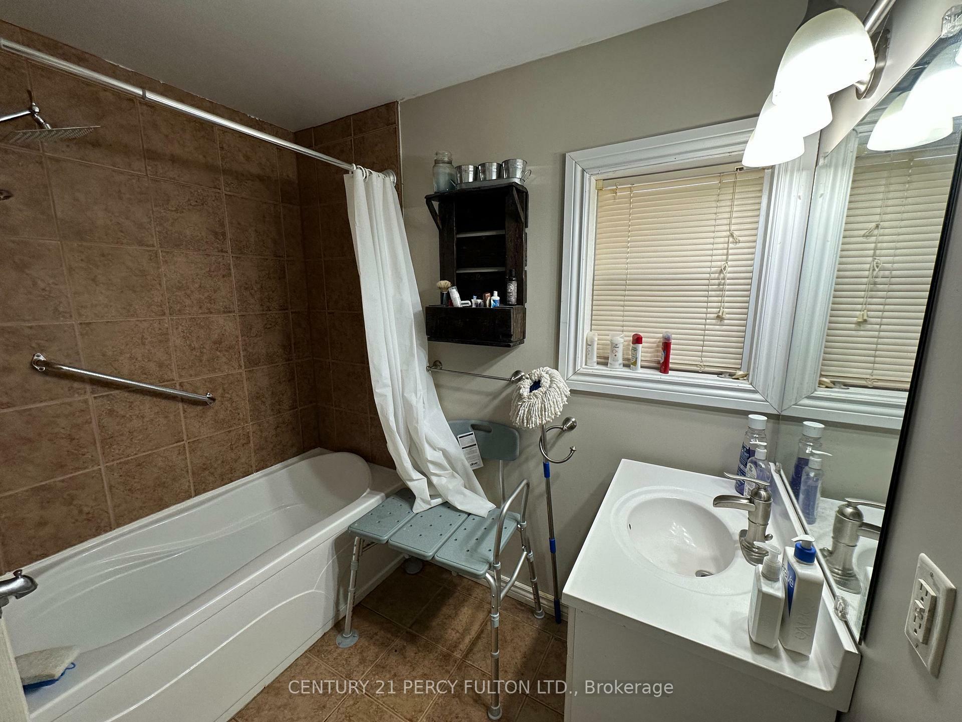 Property Photo: 19 Pelham Street ON K8V 5A8