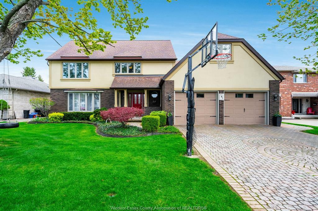 Property Photo: 141 Sumac Drive ON N9Y 3R1