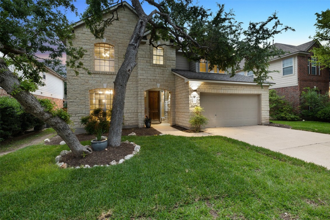 11121 Sandstone Trail  Austin TX 78750 photo
