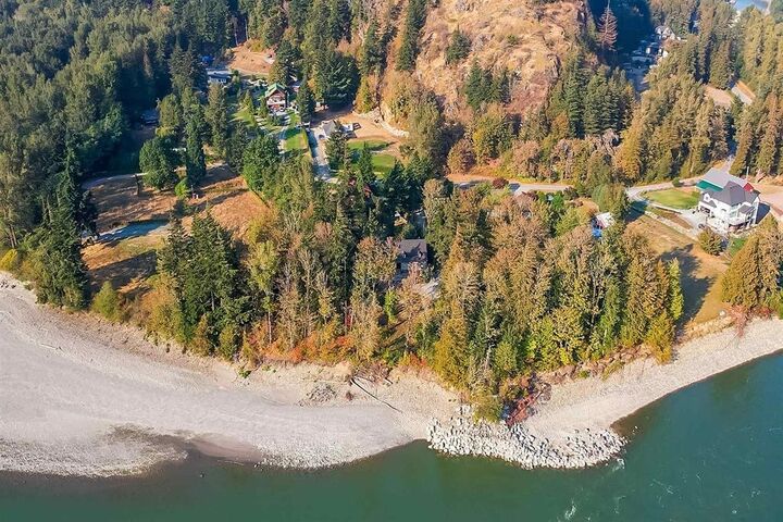 Property Photo: 20738 Landstrom Road BC V0X 1L3
