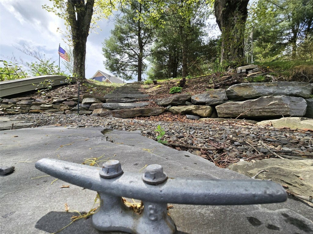Property Photo: 118 Milton Lane PA 18851