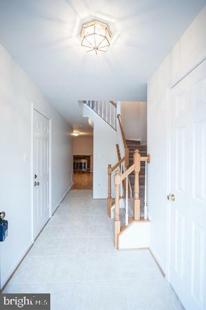 Property Photo: 14206 Beddingfield Way VA 20121