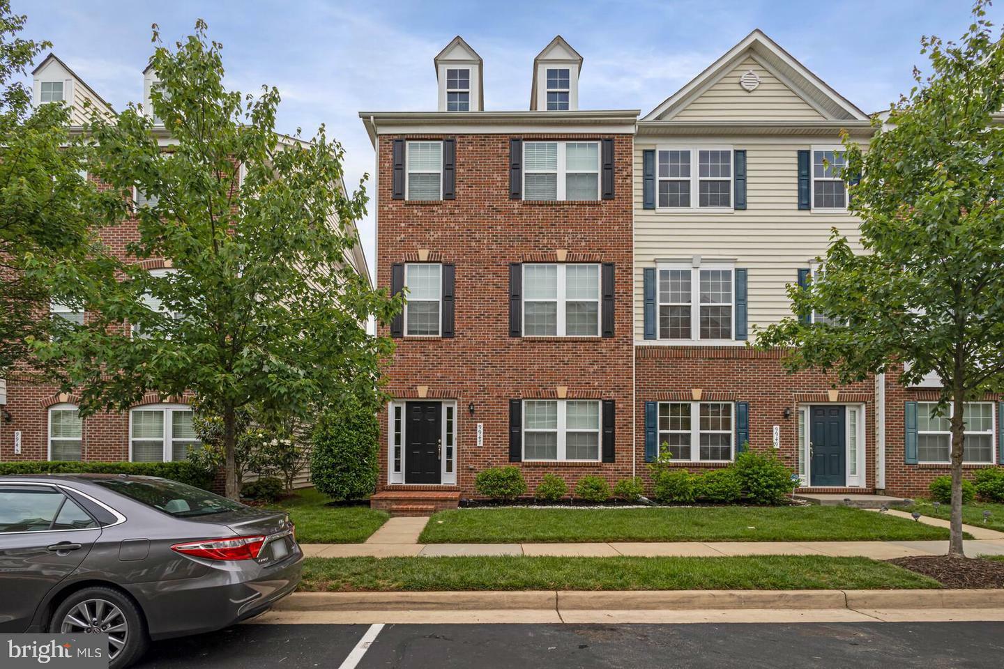 9947 Fendall Street  Manassas VA 20110 photo