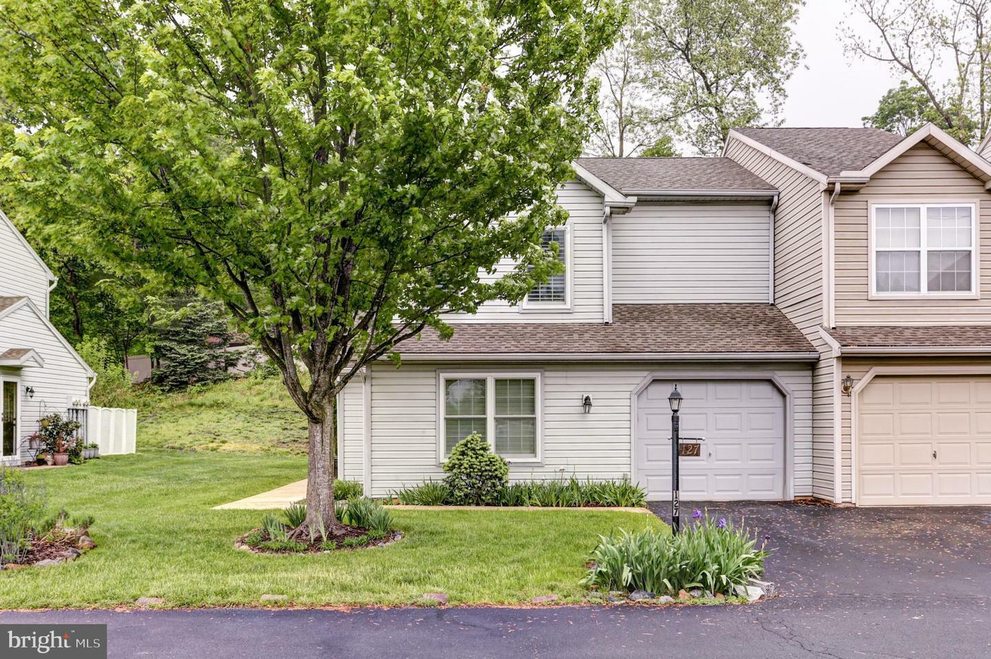 Property Photo: 127 Hiddenwood Drive PA 17110