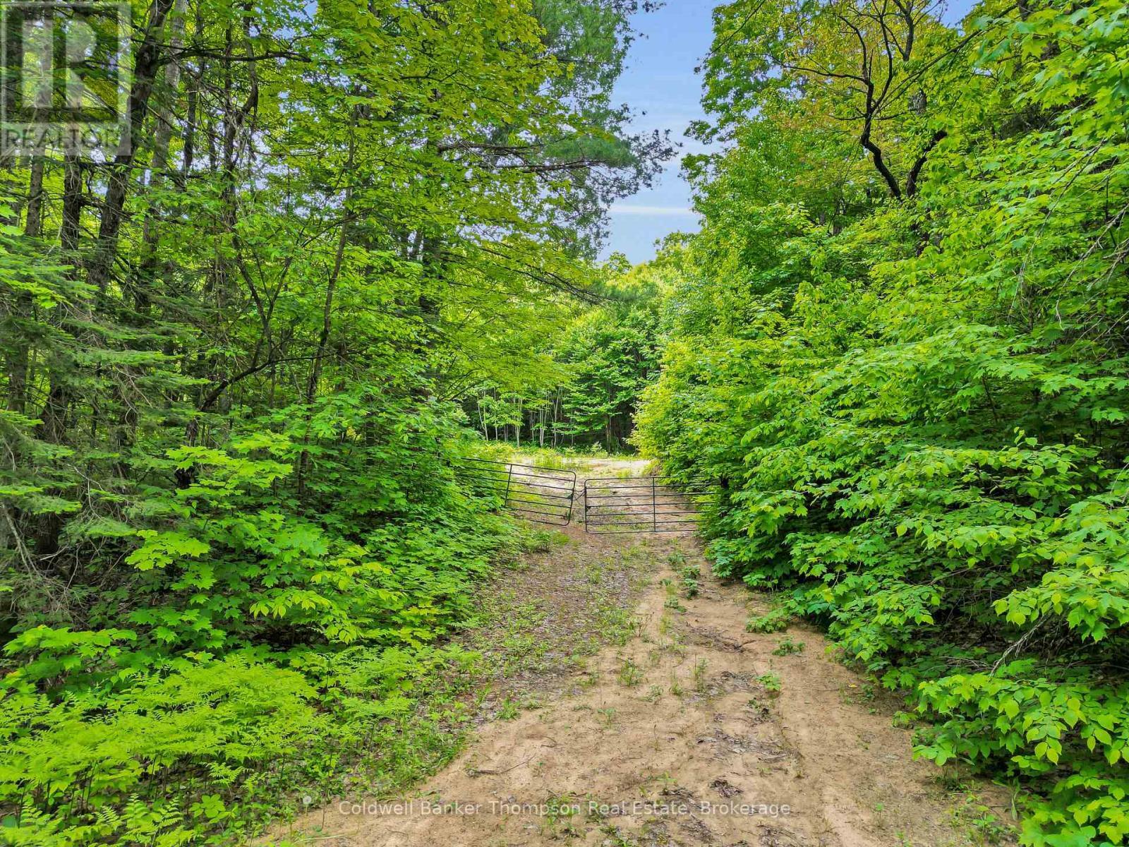 Photo de la propriété:  3051 Yearly Road  ON P0A 1R0 
