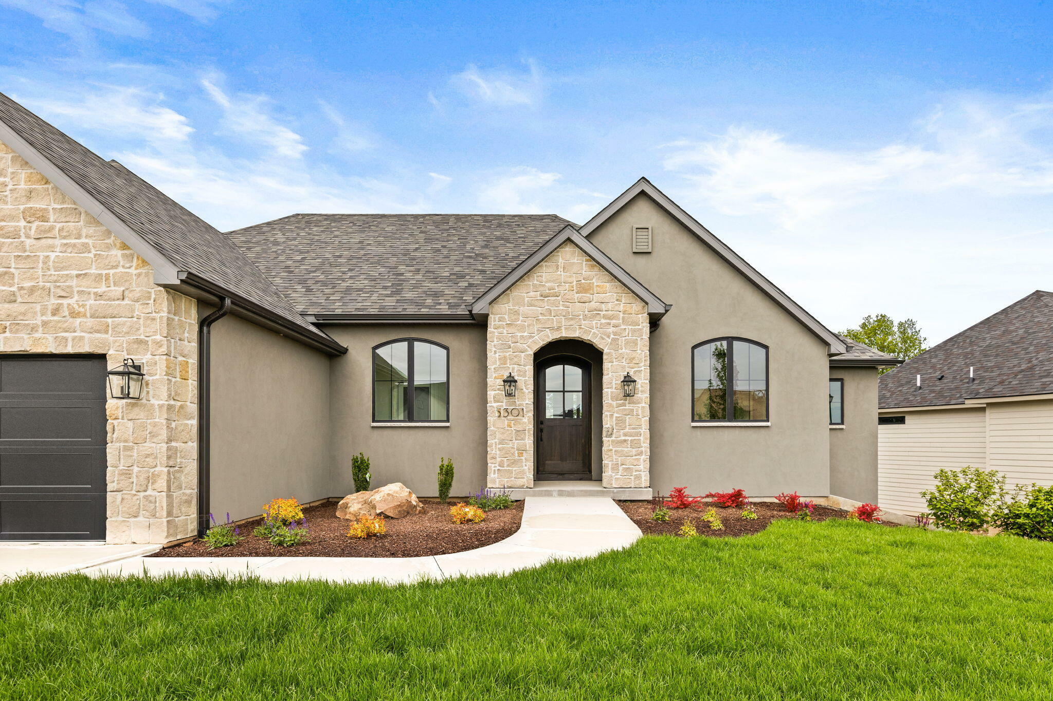 Property Photo: 5301 Butter Cup Dr MO 65203
