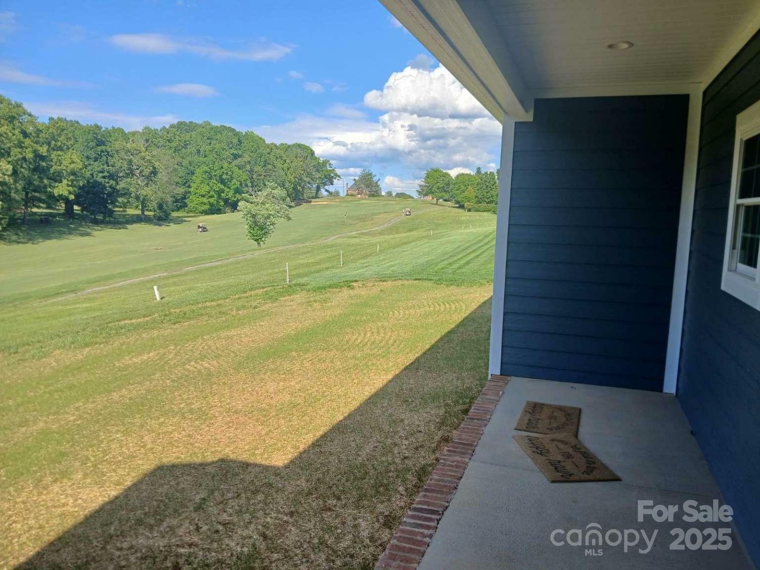 Property Photo: 18 Morningside Drive NC 28630