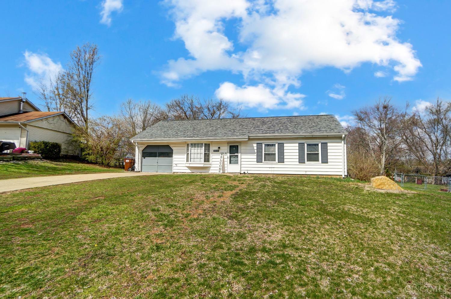 Property Photo: 1512 Rolling Knoll Drive OH 45140