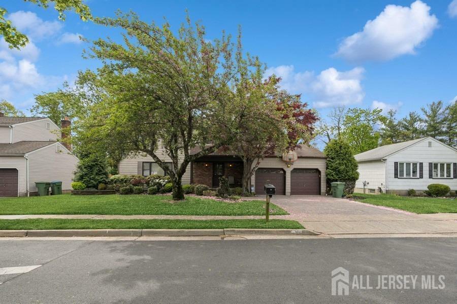 Property Photo: 35 Edgemount Road NJ 08817