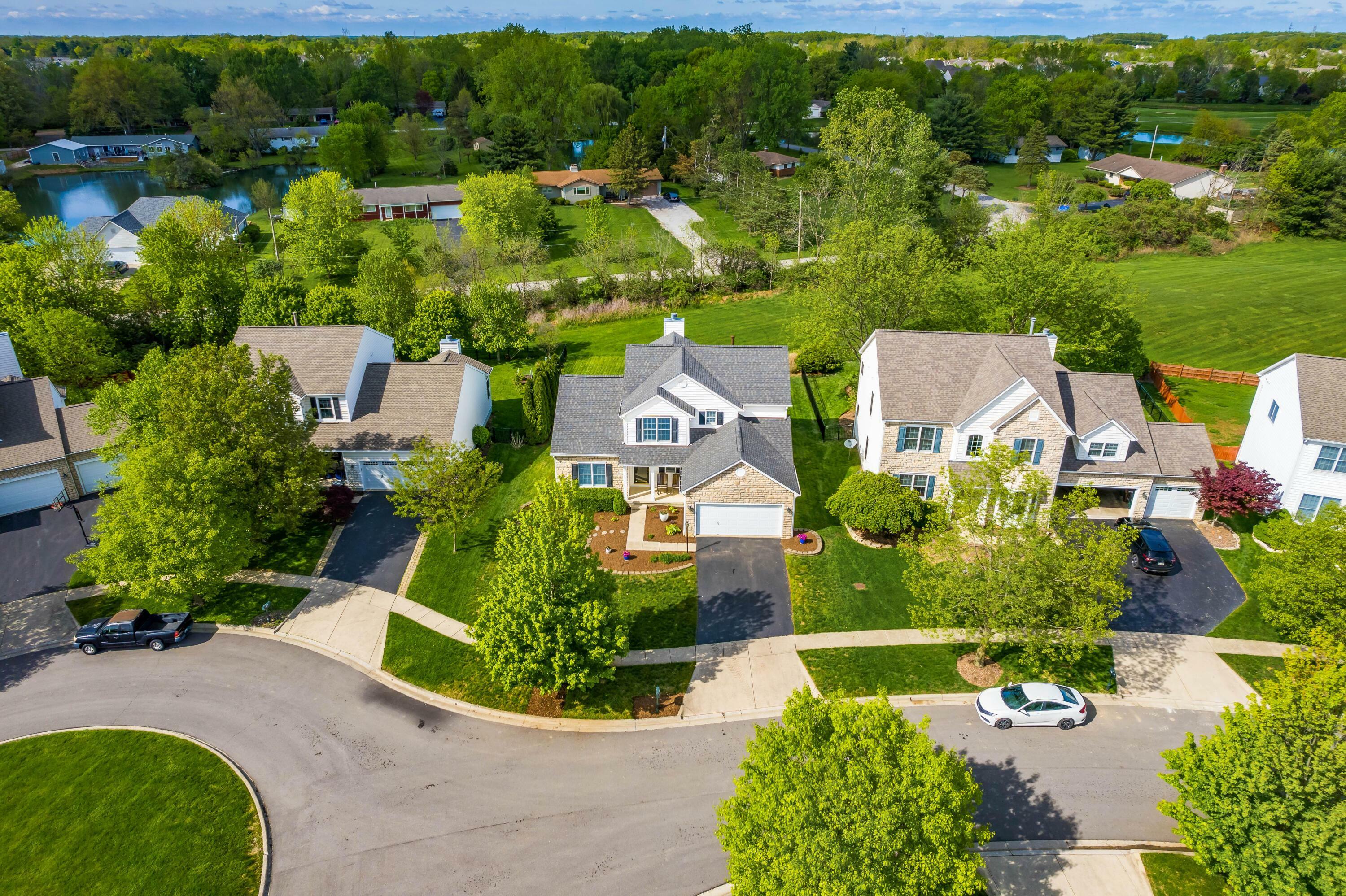 Property Photo: 5068 Shadow Woods Court OH 43065