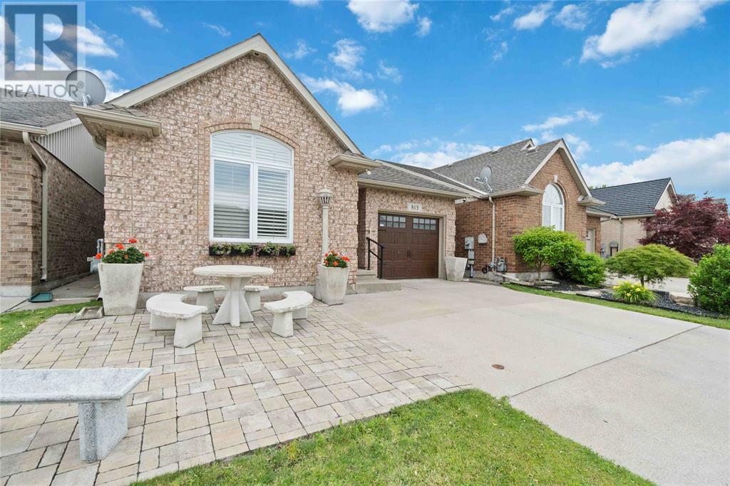 Property Photo: 813 Carriage Way ON N7W 0A5