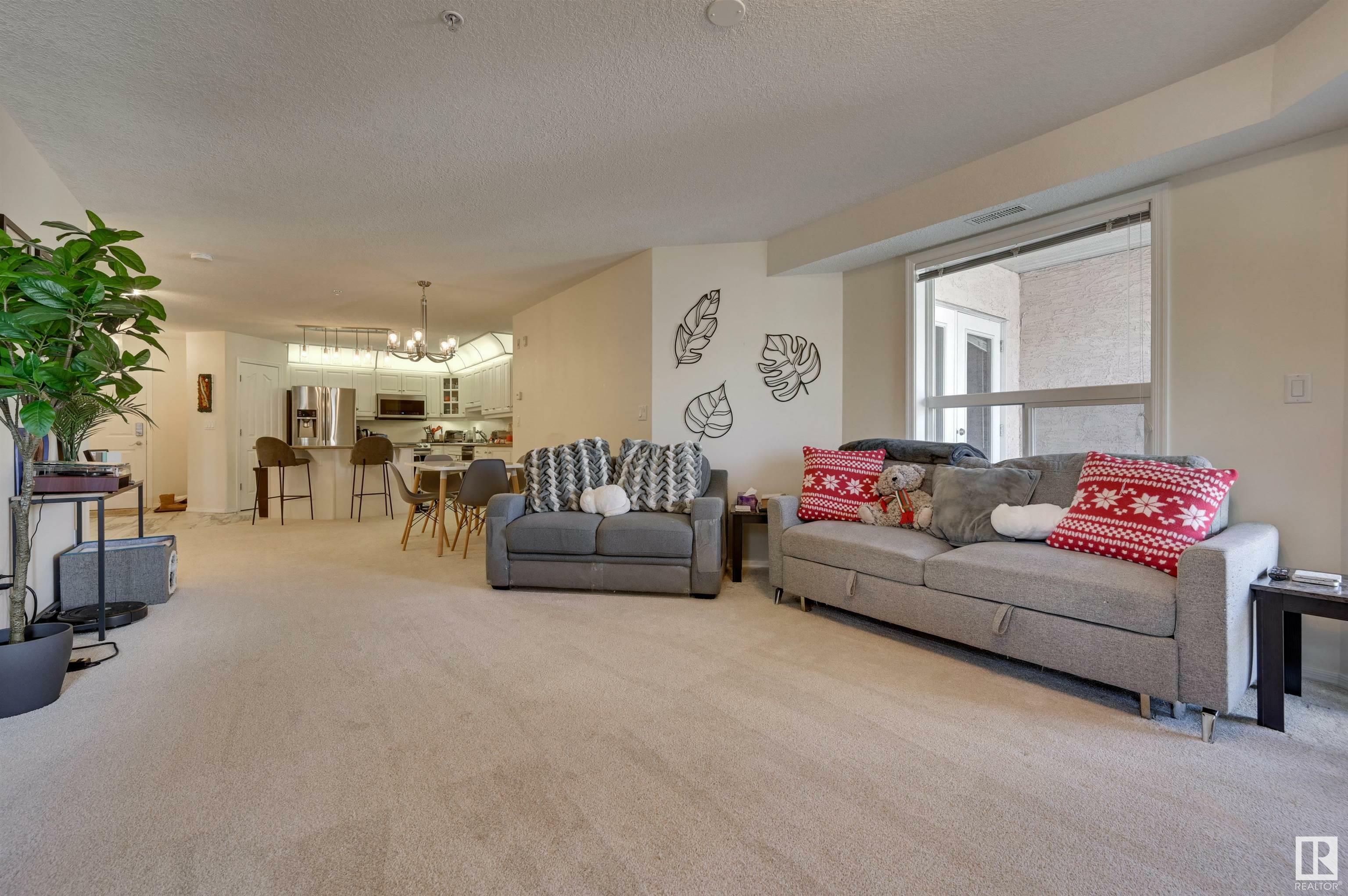 Property Photo: 9008 99 Avenue NW 223 AB T5H 4M6