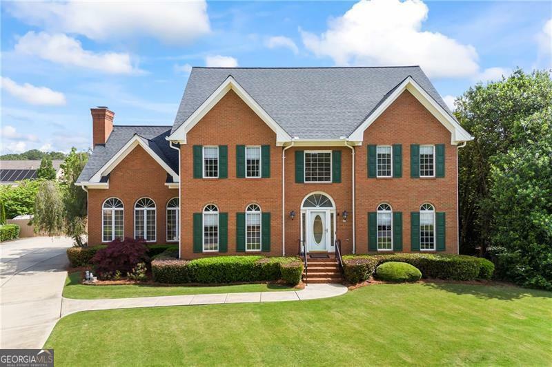 Property Photo: 1402 Bromley Drive GA 30078