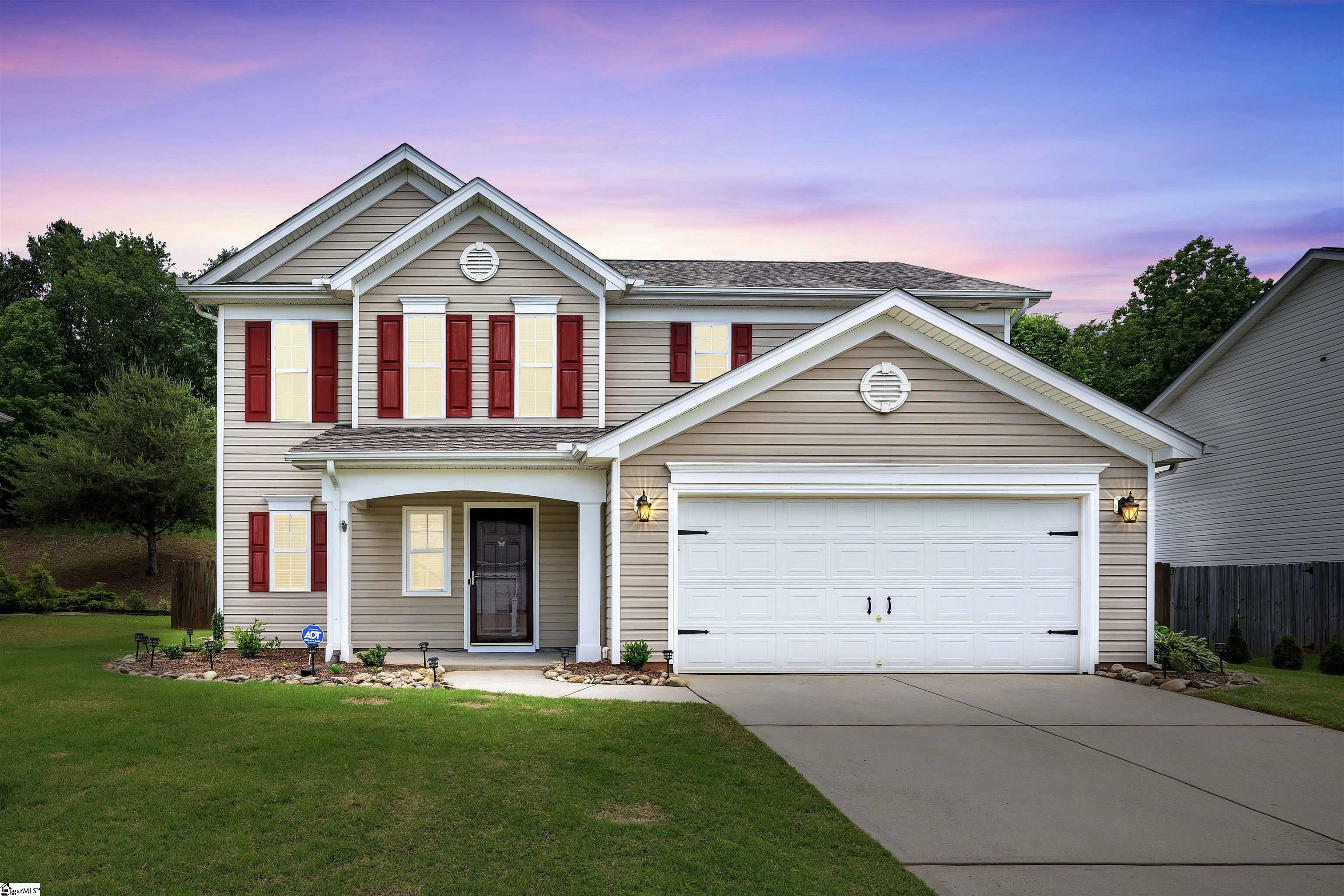 Property Photo: 161 Stonewood Crossing Drive SC 29316