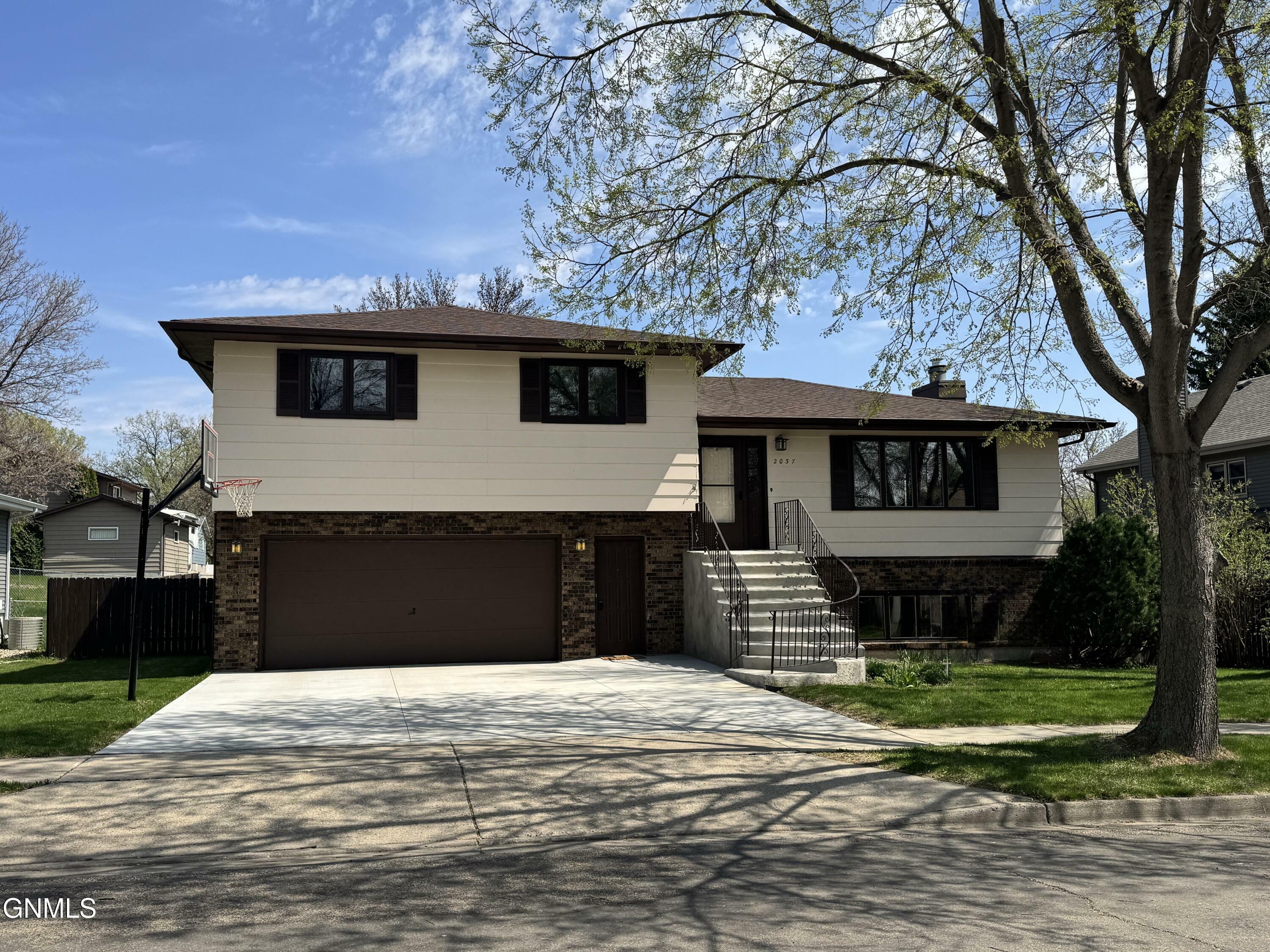 Property Photo: 2037 Nagel Drive ND 58501