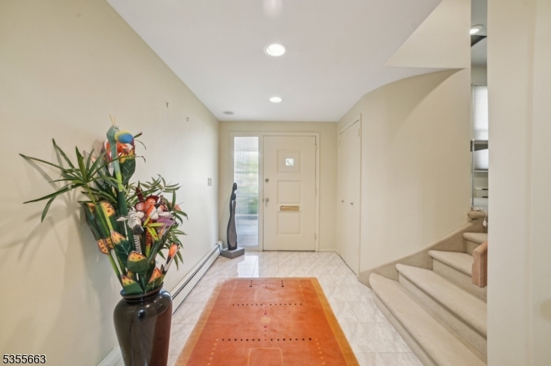 Property Photo: 40 Gail Ct NJ 07081