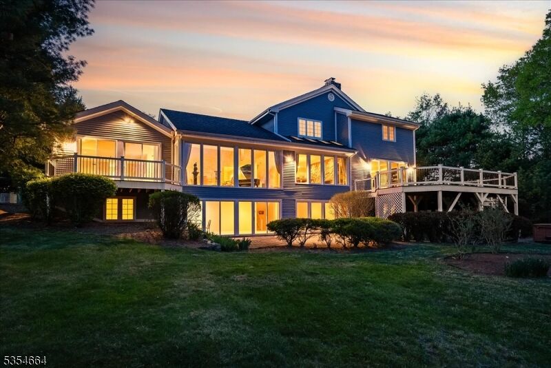 Property Photo:  3 Golf Ln  NJ 07945 