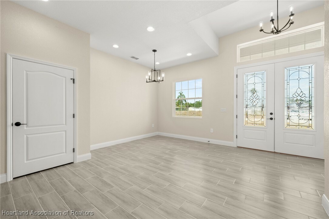 Property Photo: 4825 Whiting Drive FL 33870